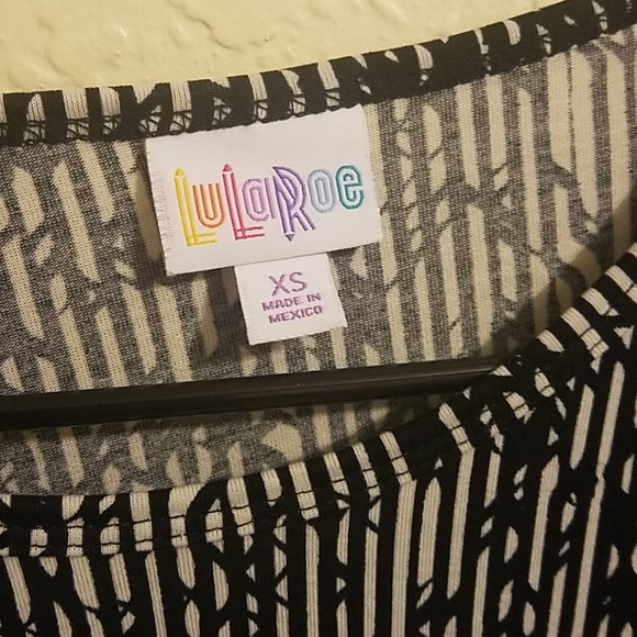 Black & White Irma - Picture 3 of 4